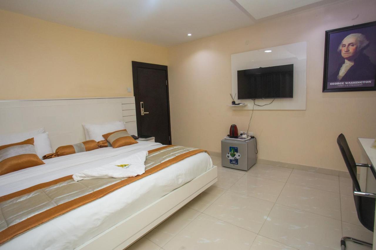 Appleville Suites Ikeja Exterior photo